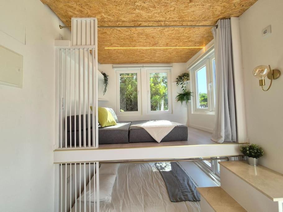 Cozy Tiny House - Where The Sea Meets The Florest Villa